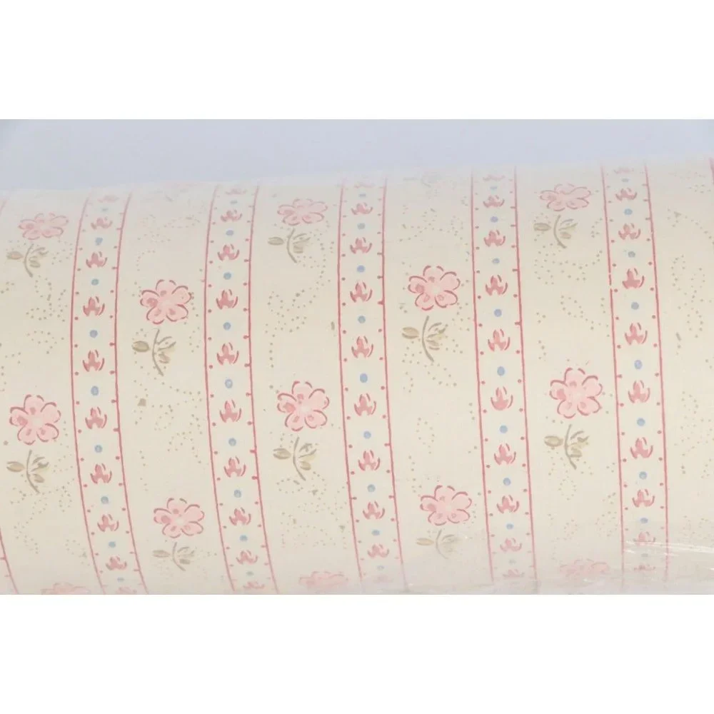 NOS Vintage Cottagecore Cottage Chic Floral Flower Wallpaper Covering 72 sq ft
